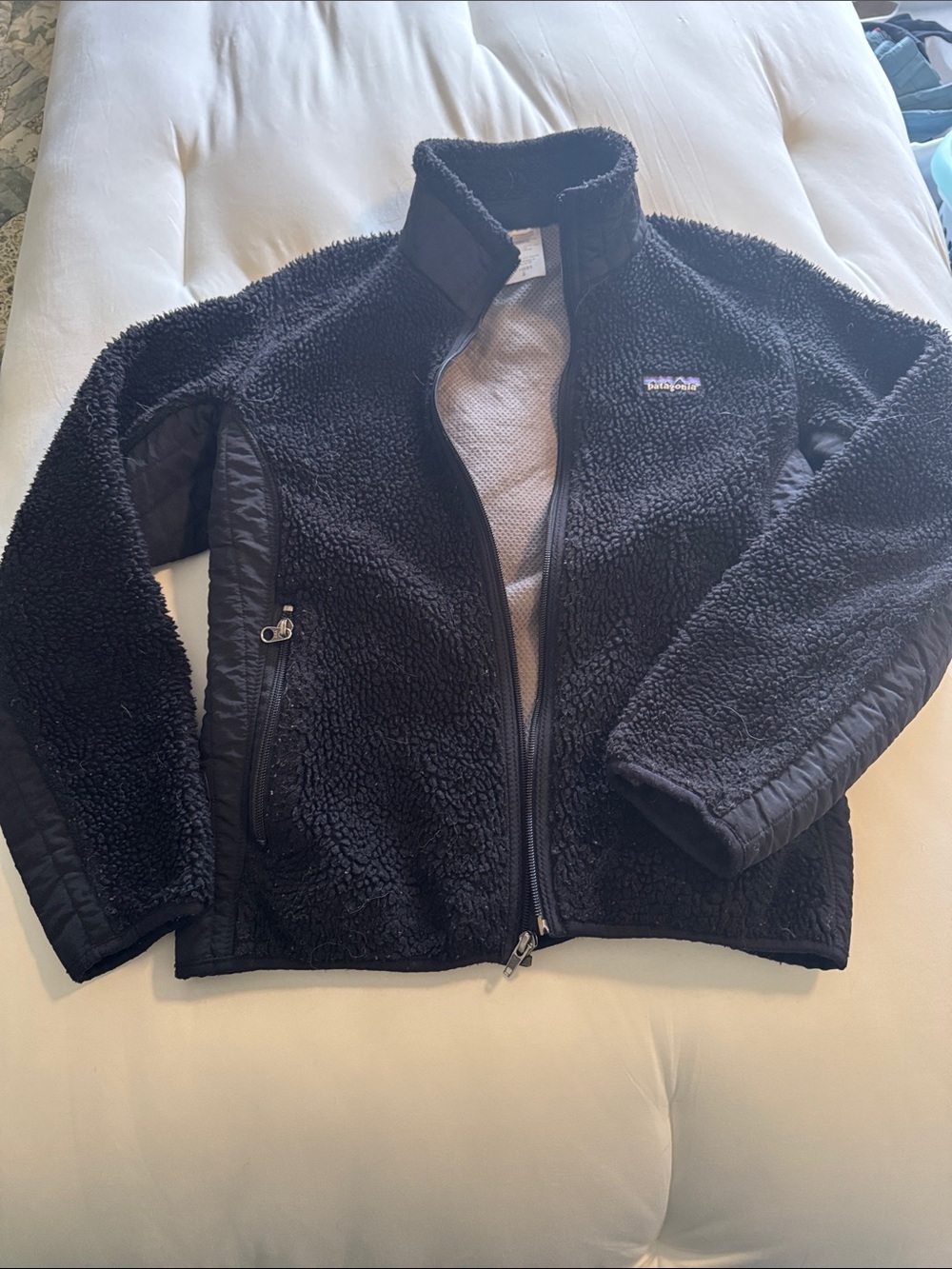 Patagonia Black Fleece Zip-Up Jacket Size Small
